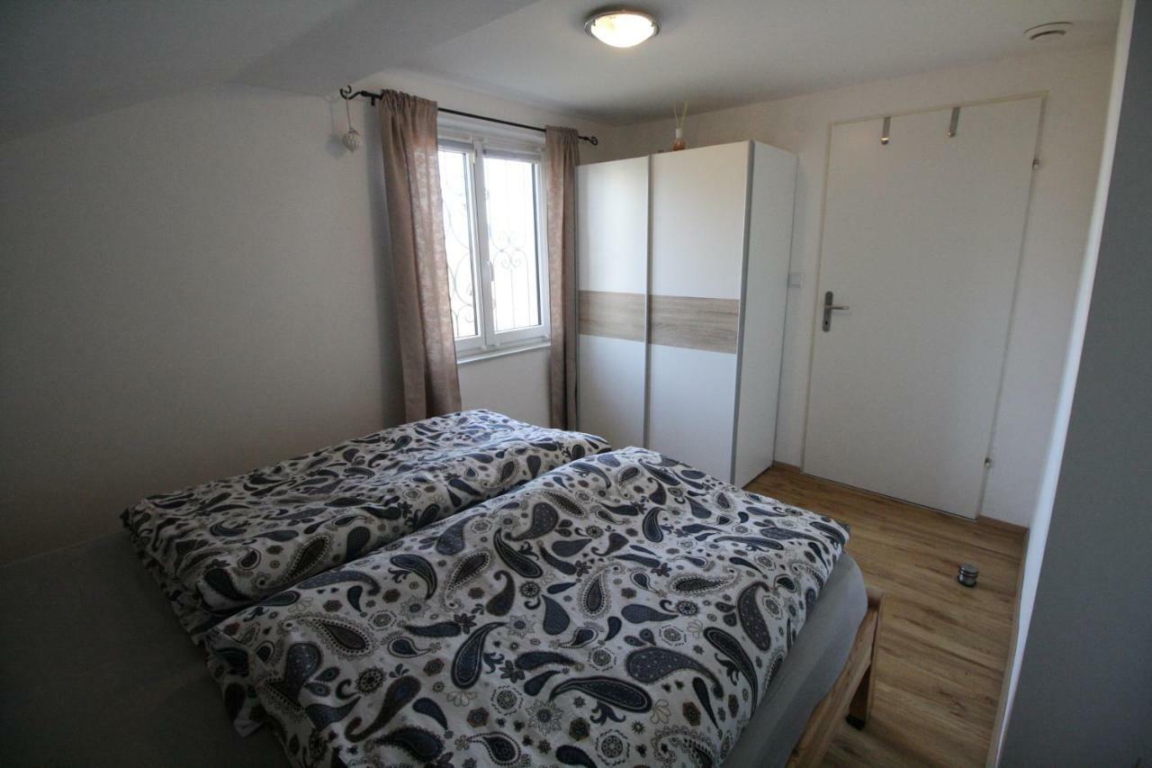 Ferienwohnung Fam. Frey Kleinhoflein Exterior photo