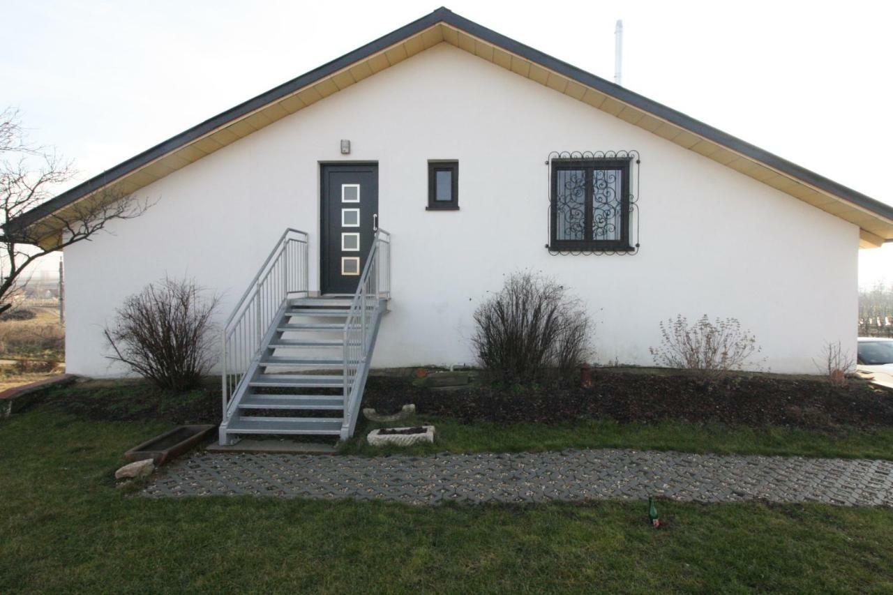 Ferienwohnung Fam. Frey Kleinhoflein Exterior photo